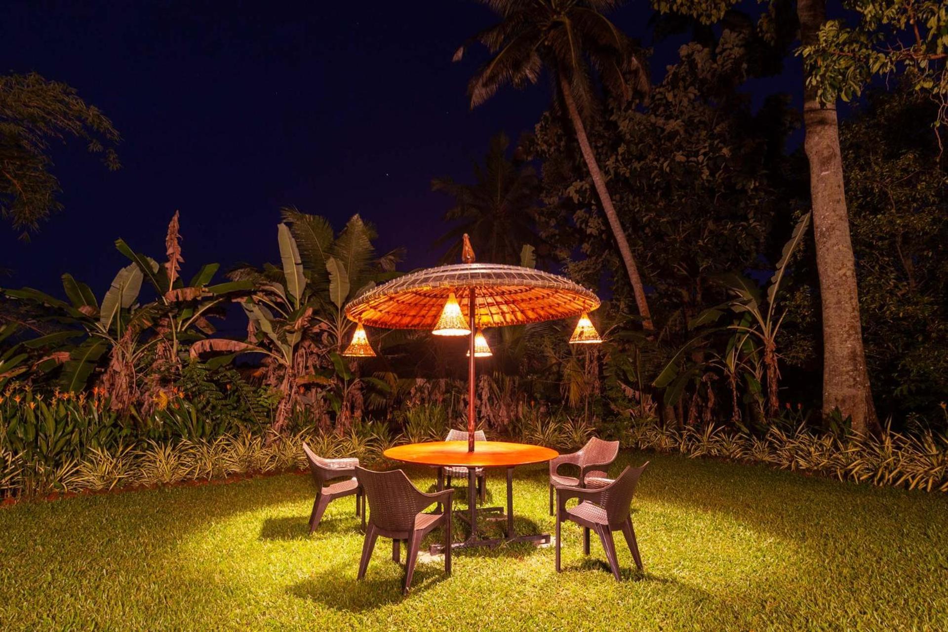 Stayvista At La Riva Heritage Villa With Bicycle Alappuzha Dış mekan fotoğraf