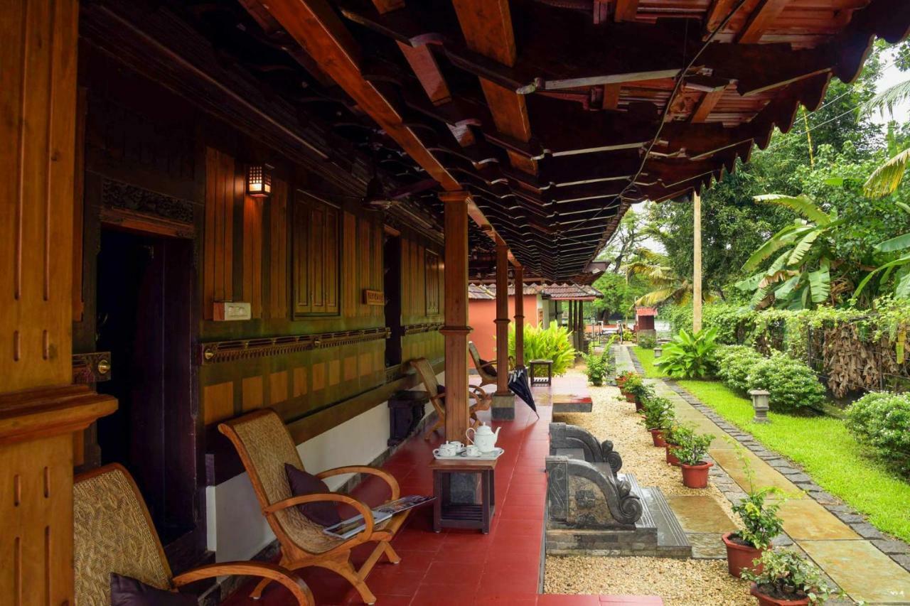 Stayvista At La Riva Heritage Villa With Bicycle Alappuzha Dış mekan fotoğraf